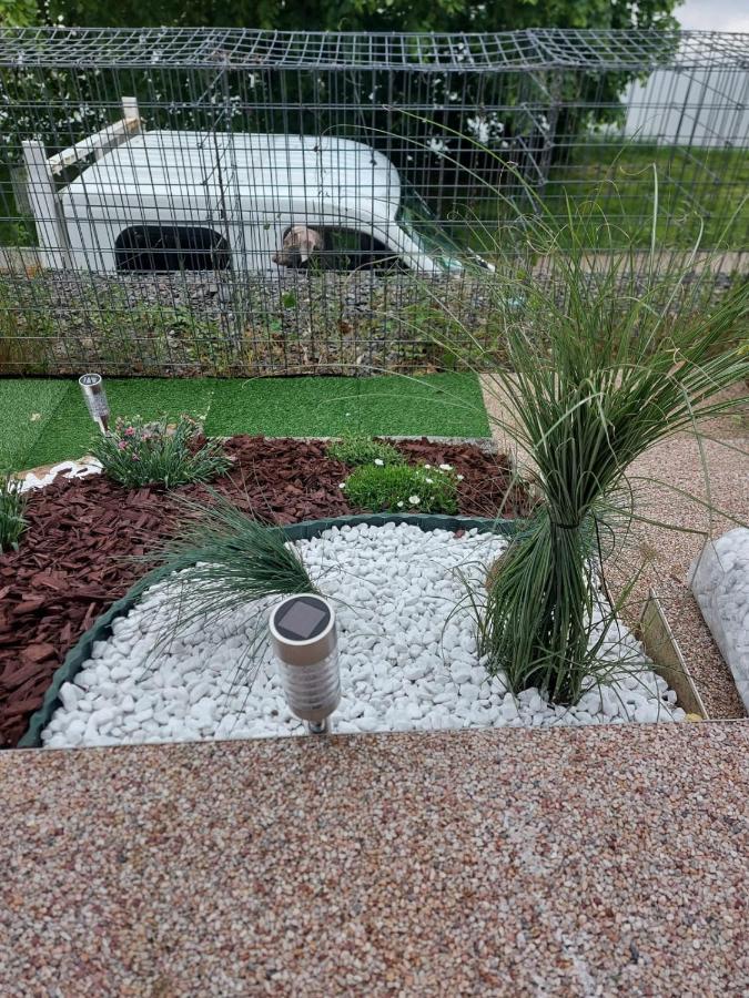 Apartman Residence Nabrezi Beroun  Eksteriør billede