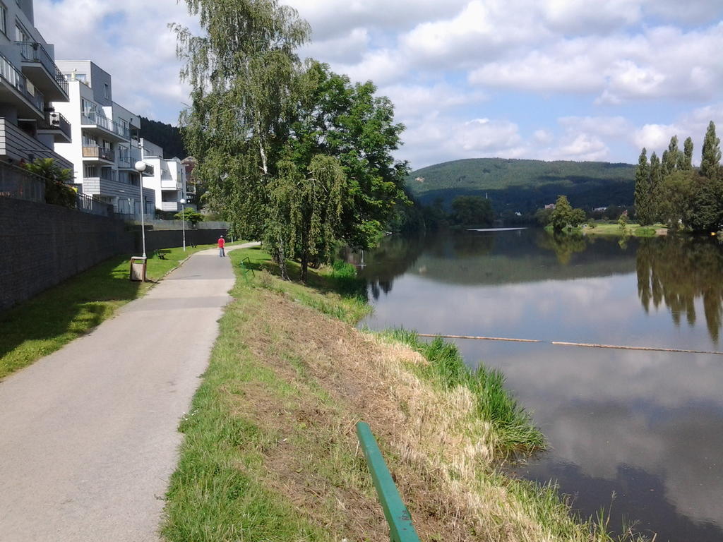 Apartman Residence Nabrezi Beroun  Eksteriør billede